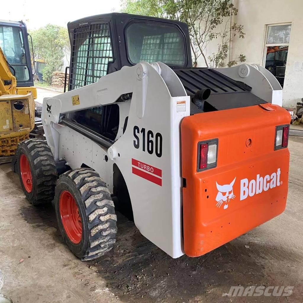 Bobcat S 160 Smykem řízené nakladače