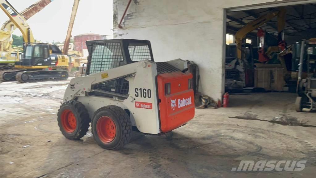 Bobcat S 160 Smykem řízené nakladače