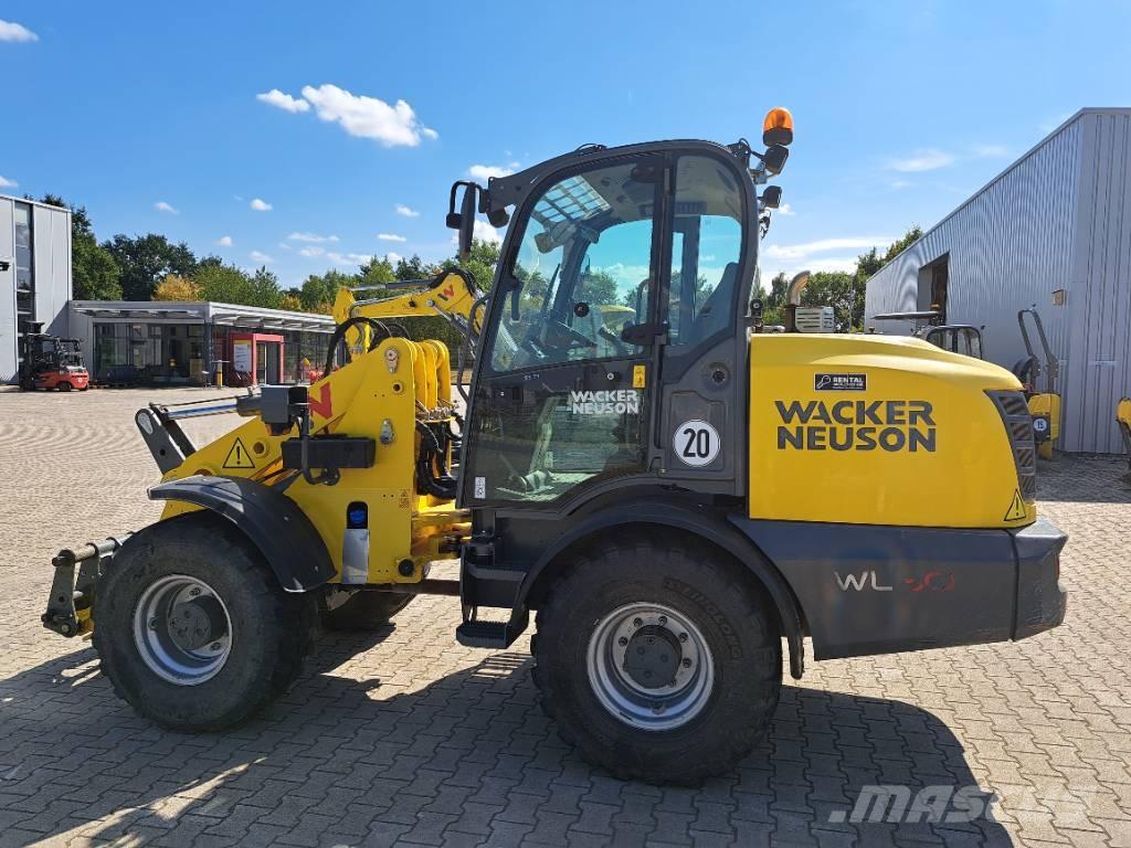 Wacker Neuson WL60 Kolové nakladače