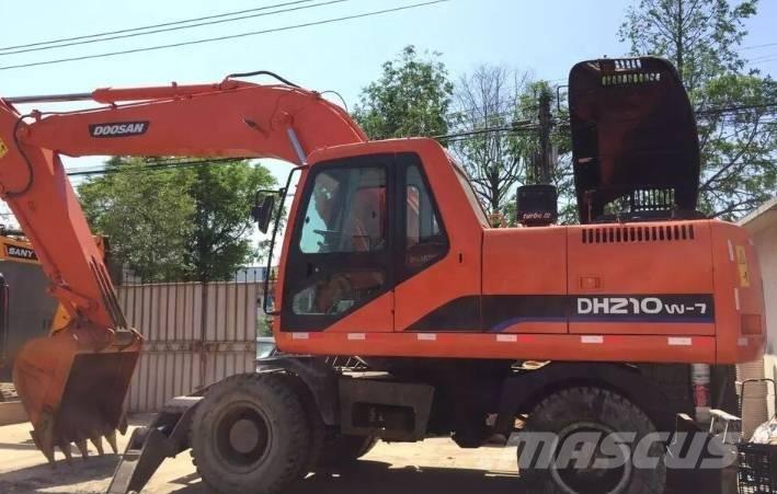 Doosan DH210W Kolová rýpadla