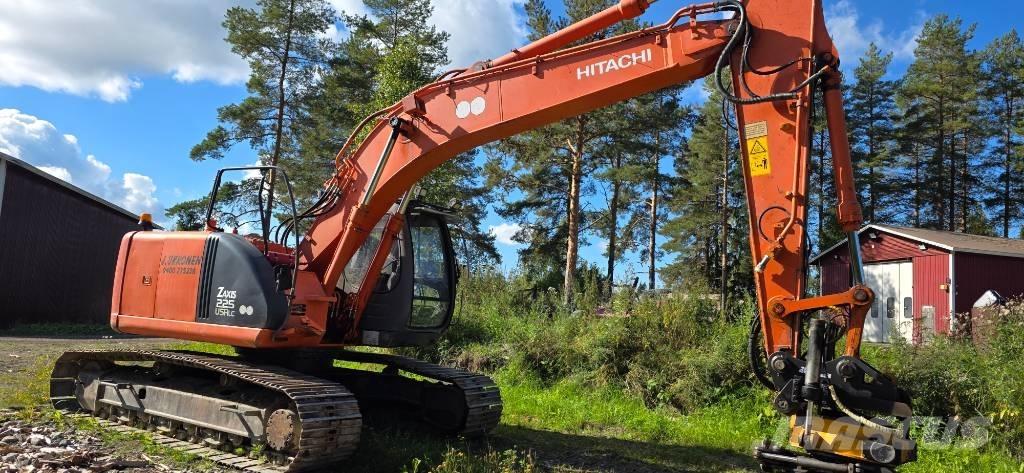 Hitachi ZX 225 USR Pásová rýpadla