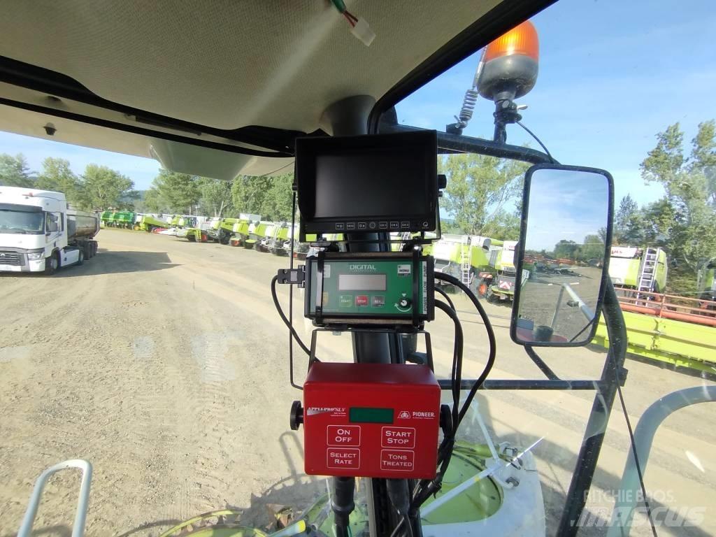 CLAAS Jaguar 870 Samojízdné sekačky