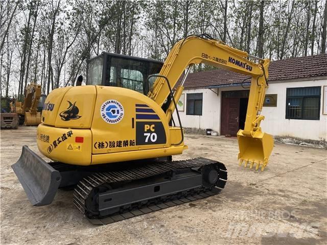 Komatsu PC 70 Pásová rýpadla
