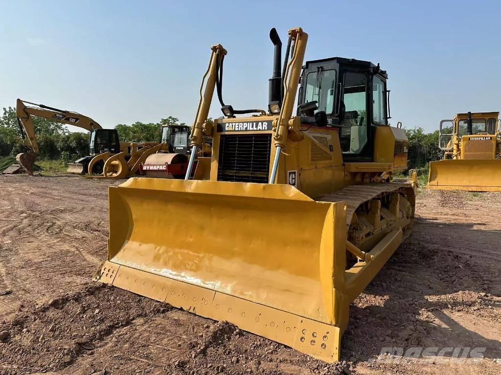 CAT D 6 G Pásové dozery