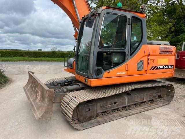 Doosan DX 140 LC Pásová rýpadla