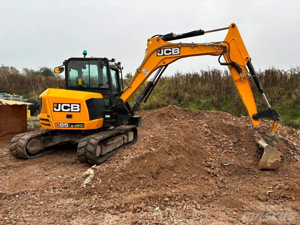 JCB 85 Z Midi rýpadla 7t - 12t