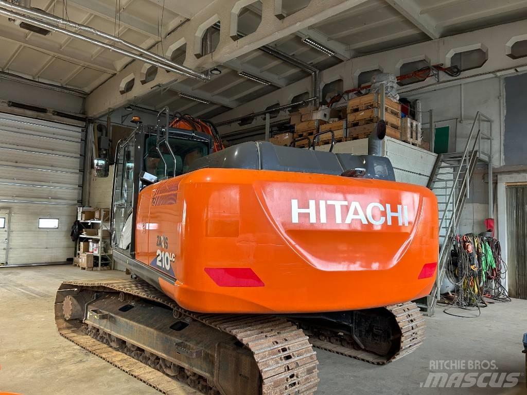 Hitachi ZX 210 LC-6 Pásová rýpadla