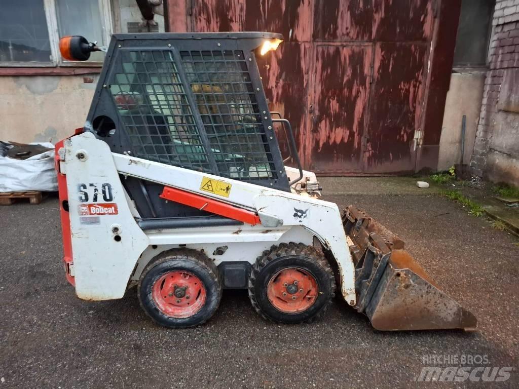 Bobcat S 70 Smykem řízené nakladače