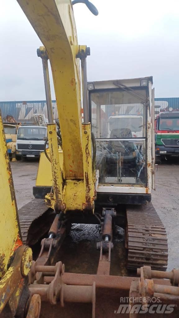 Volvo ED 750 Midi rýpadla 7t - 12t