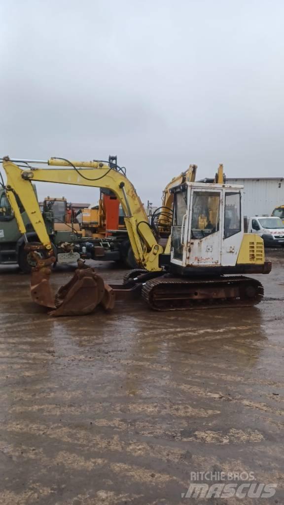 Volvo ED 750 Midi rýpadla 7t - 12t
