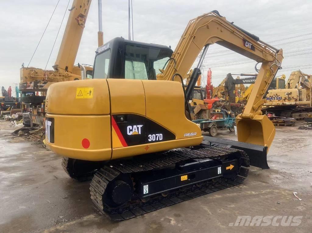 CAT 307 D Midi rýpadla 7t - 12t