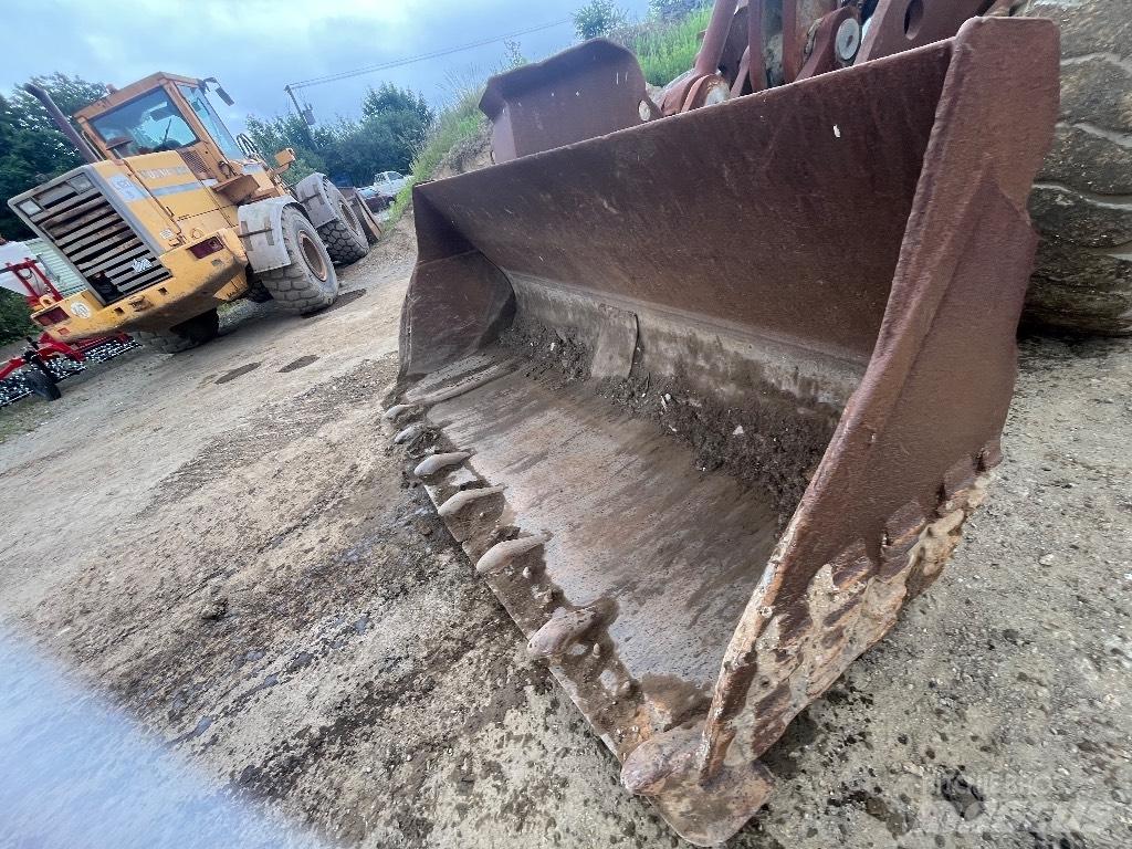 Volvo L 150 C Kolové nakladače