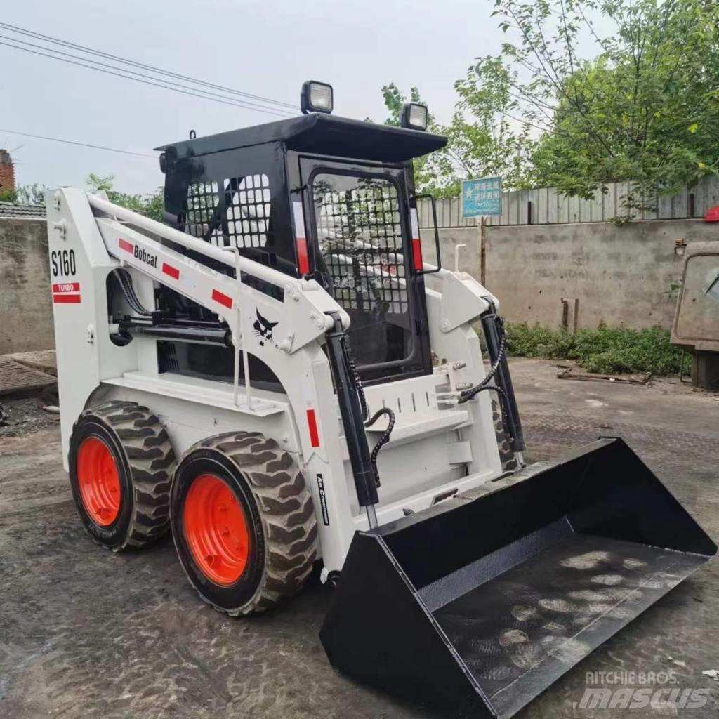 Bobcat S 160 Smykem řízené nakladače