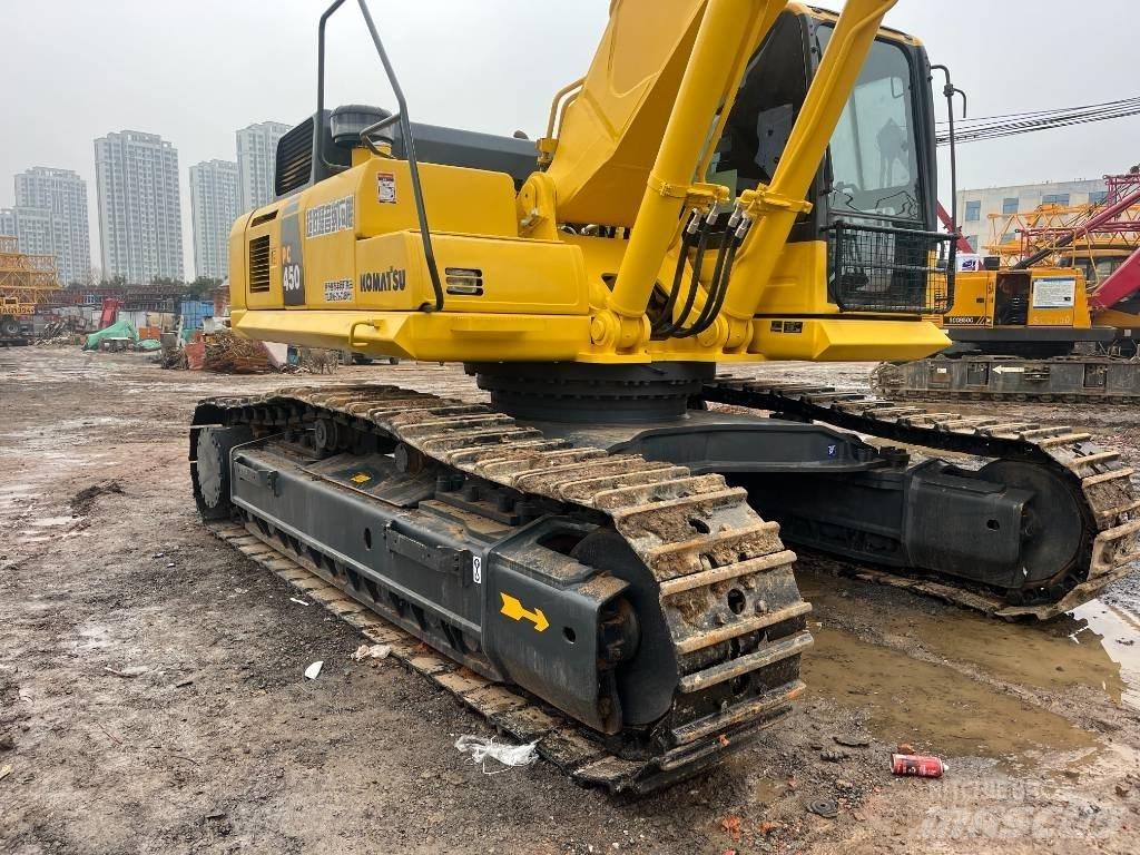 Komatsu PC 450 LC-8 Pásová rýpadla