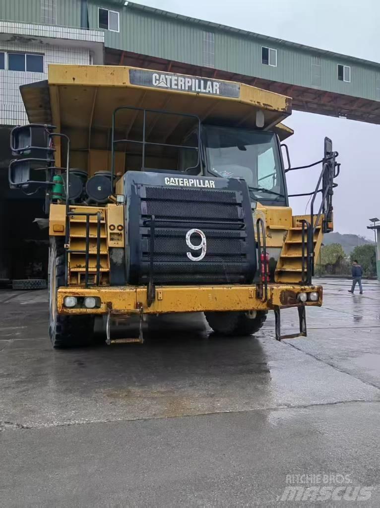 CAT 777E Kloubové dempry