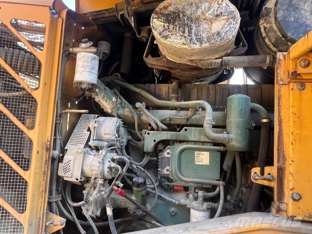 Volvo L180 E Kolové nakladače