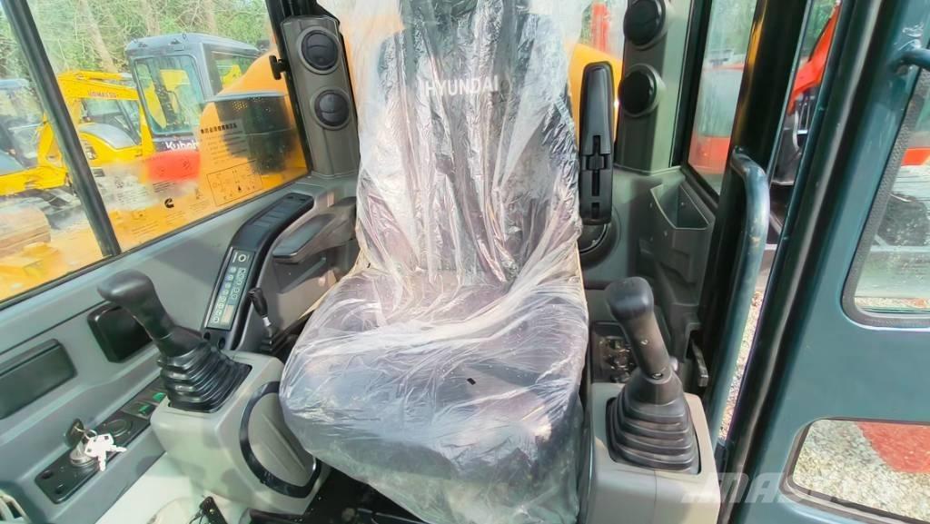 Hyundai R60-VS Mini rýpadla < 7t