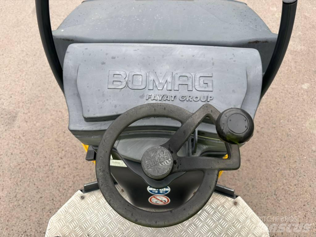 Bomag BW120AD-5 Tandemové válce