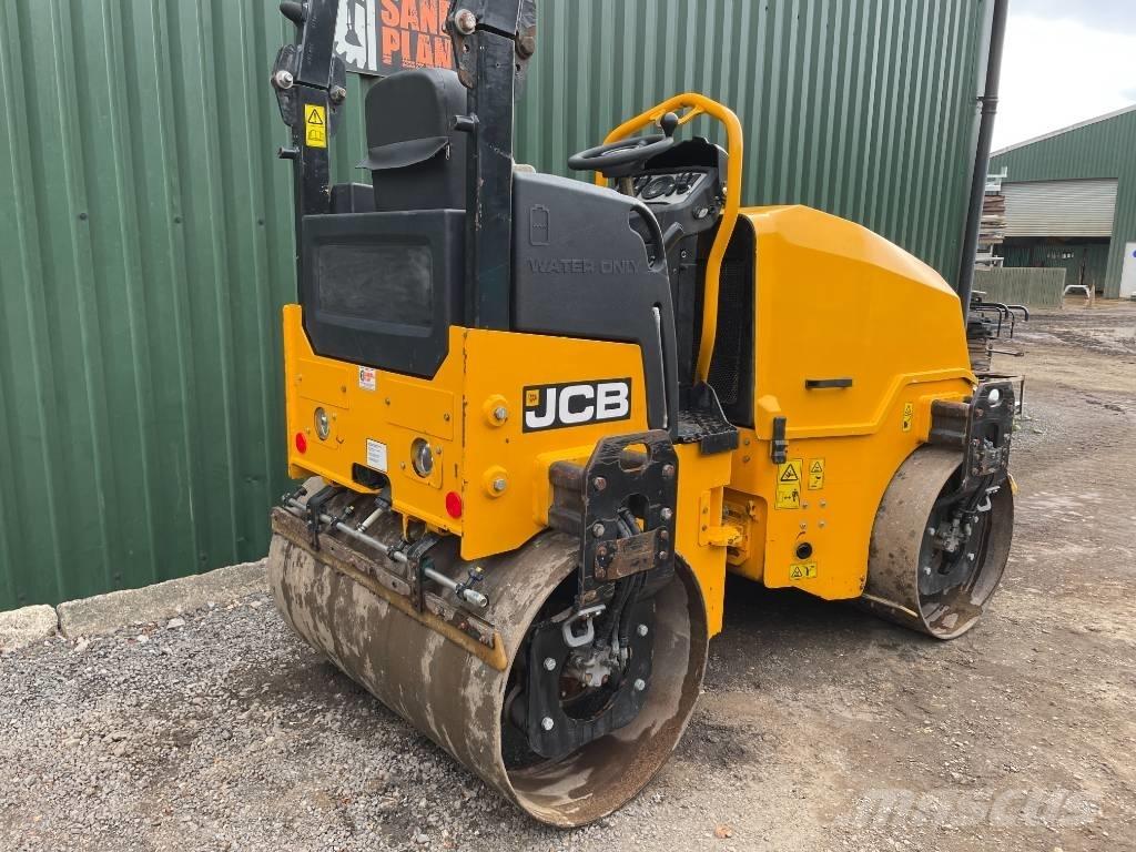 JCB CT 260-120 Tandemové válce