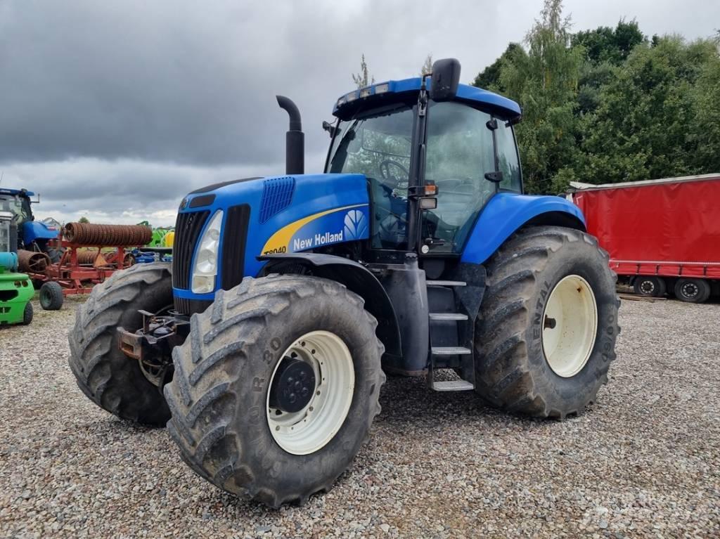 New Holland T 8040 Traktory