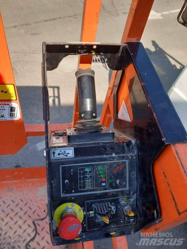 JLG 4045R Nůžková zvedací plošina