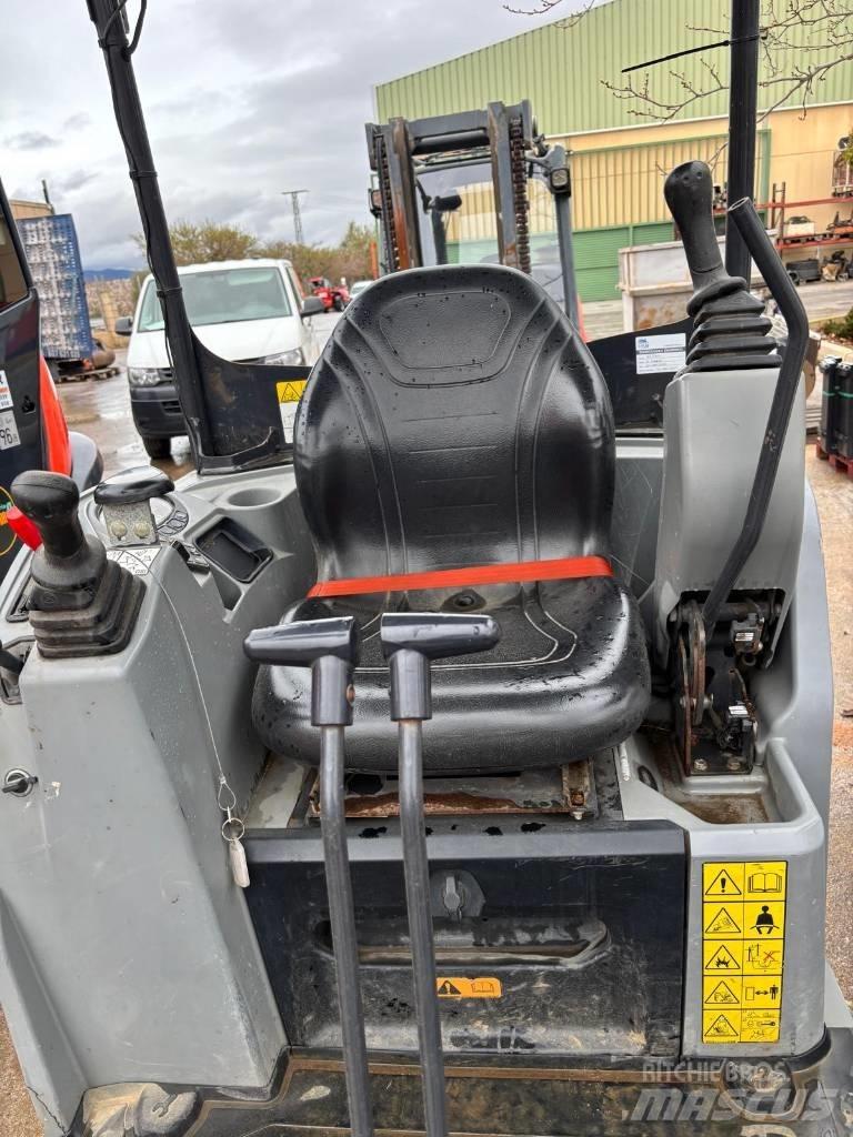 Bobcat E 17 Mini rýpadla < 7t
