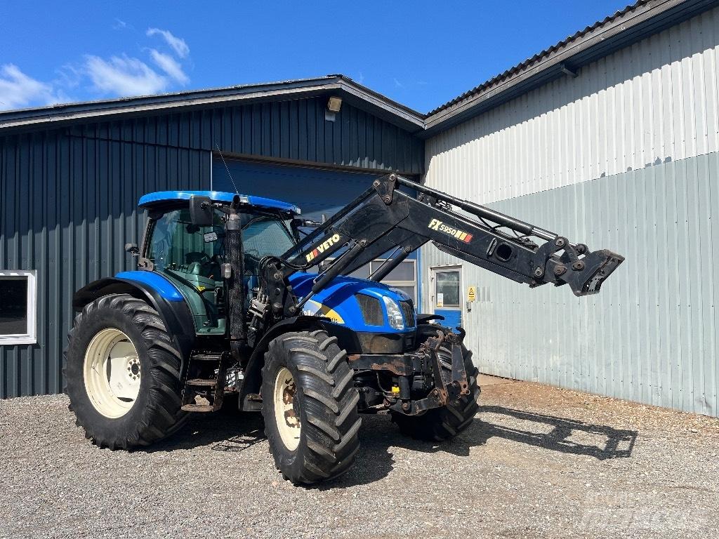 New Holland TS 135 A Traktory