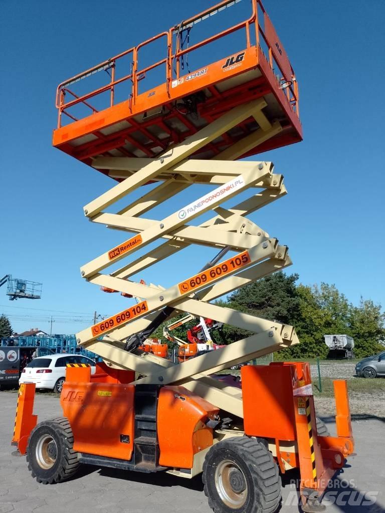 JLG 4394 RT Nůžková zvedací plošina