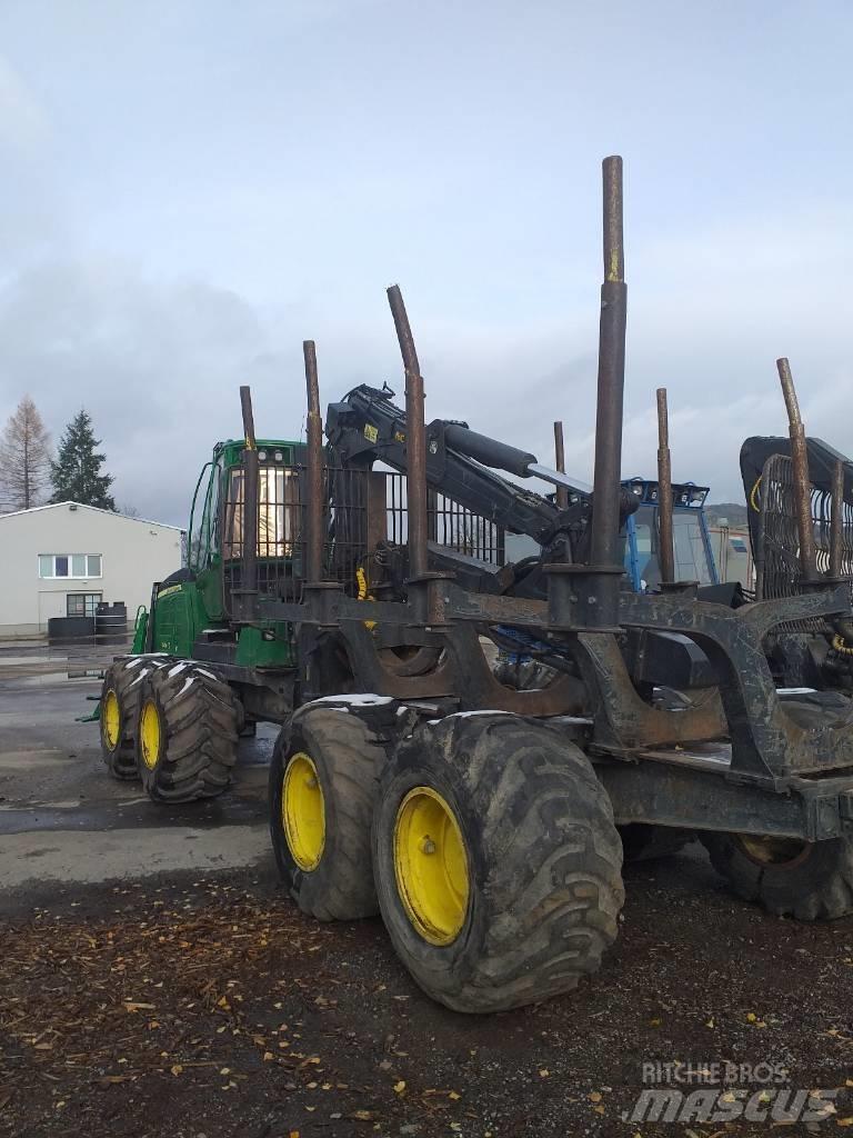 John Deere 1510 E Vyvážecí traktory