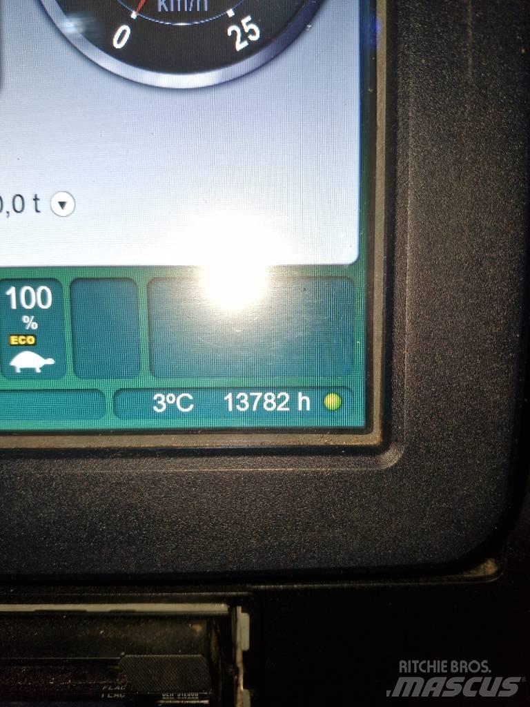 John Deere 1510 E Vyvážecí traktory