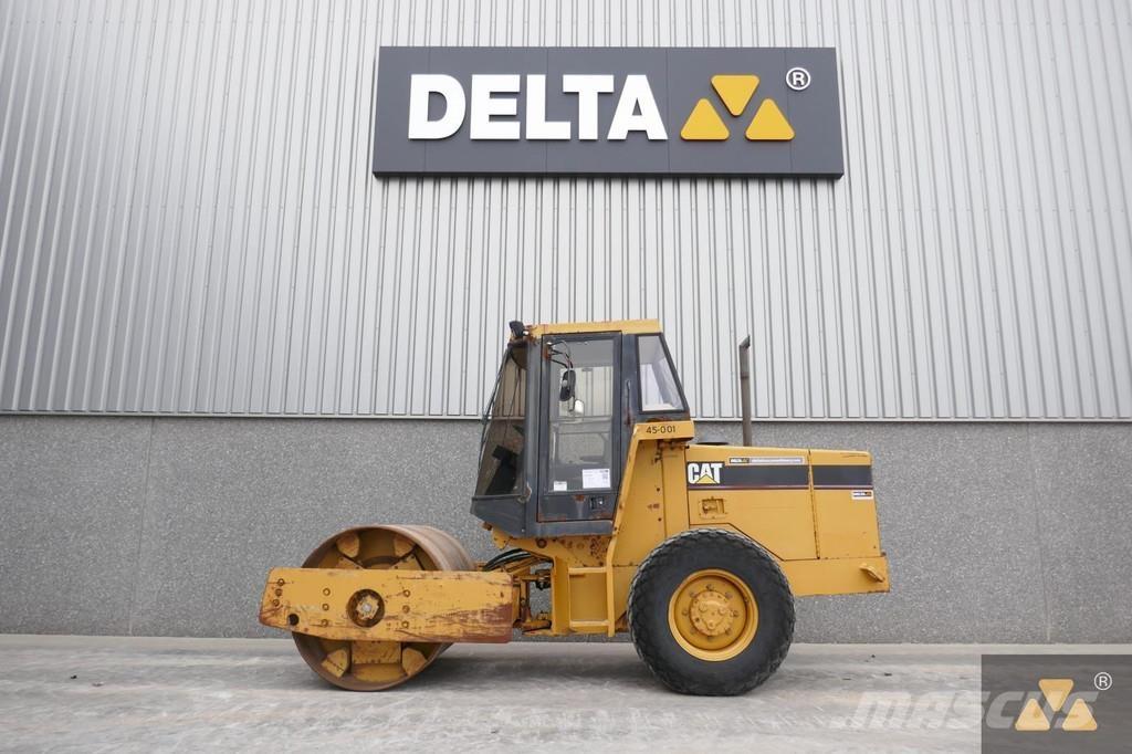 CAT CS433C Tahačové válce