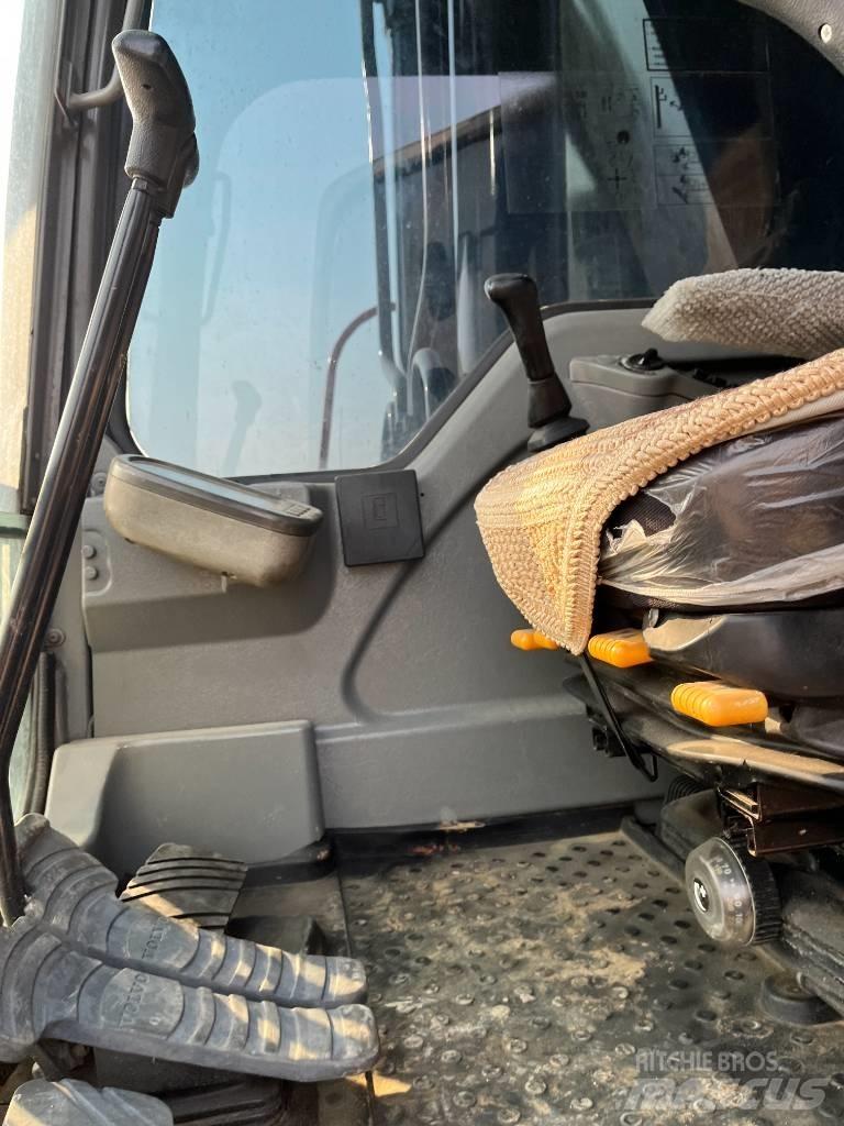 Volvo 290 Pásová rýpadla