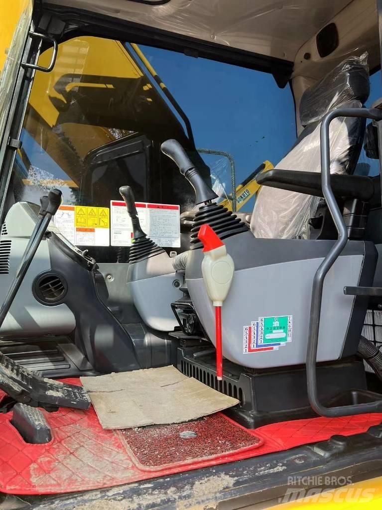 Komatsu PC 220 Pásová rýpadla