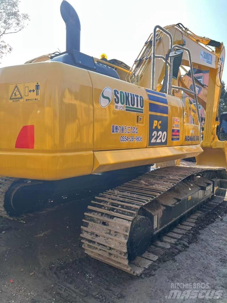 Komatsu PC 220 Pásová rýpadla