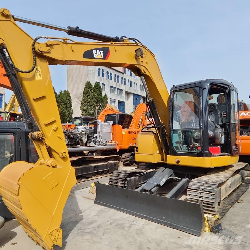 CAT 308 D Midi rýpadla 7t - 12t