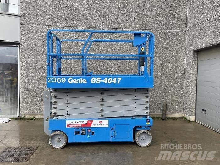 Genie GS4047 Další zvedače a plošiny