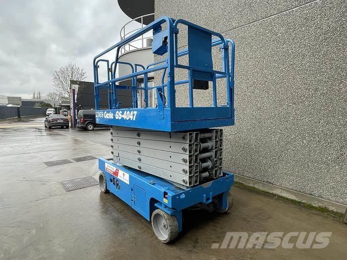 Genie GS4047 Další zvedače a plošiny