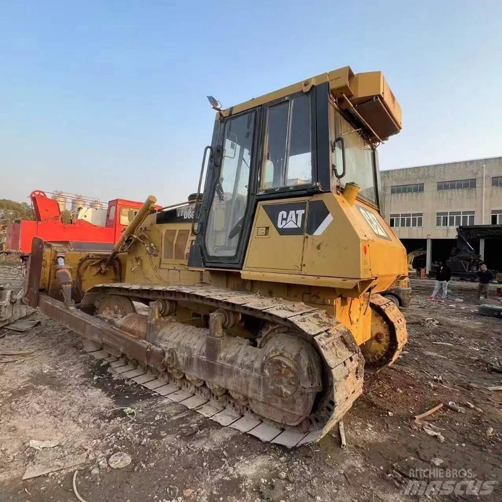 CAT D 6 G Pásové dozery