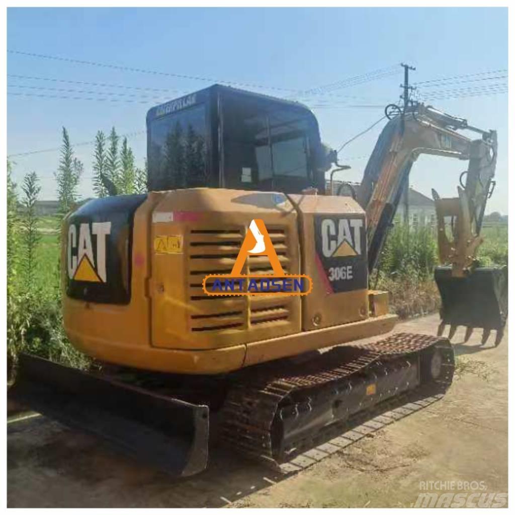 CAT 306E Mini rýpadla < 7t
