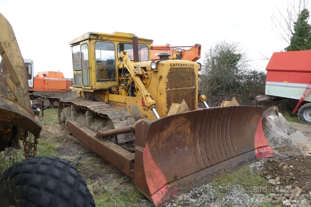 CAT D 8 H Pásové dozery