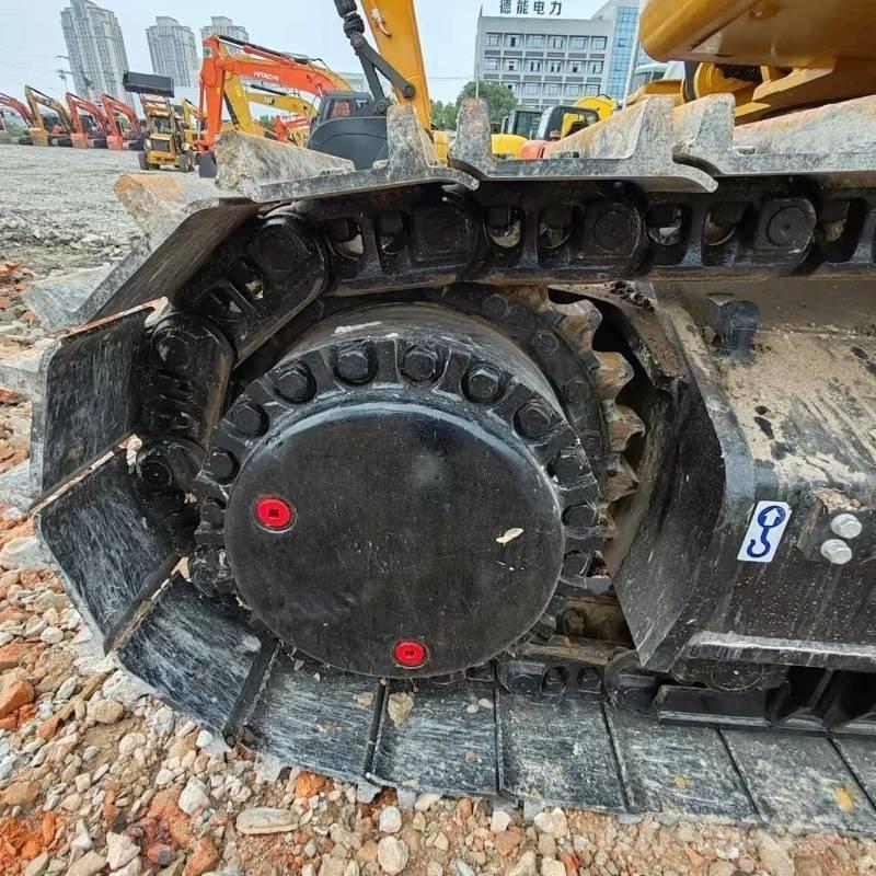 CAT 349 D Pásová rýpadla