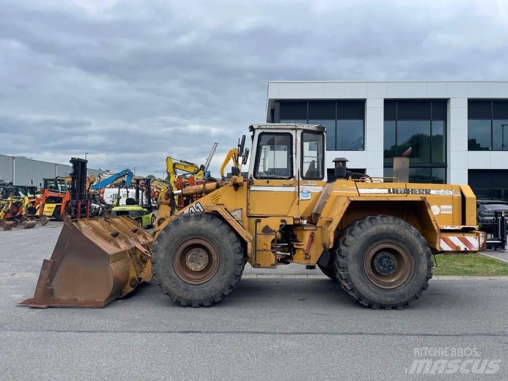 Liebherr L541 Kolové nakladače