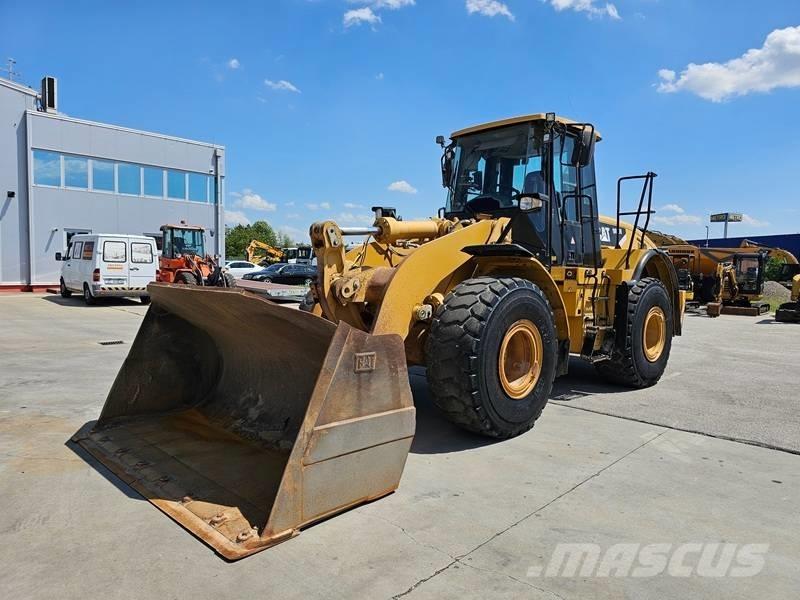 CAT 962 H Kolové nakladače