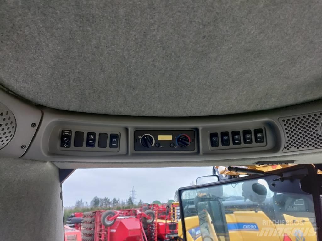 New Holland CX 8090 Sklízecí mlátičky