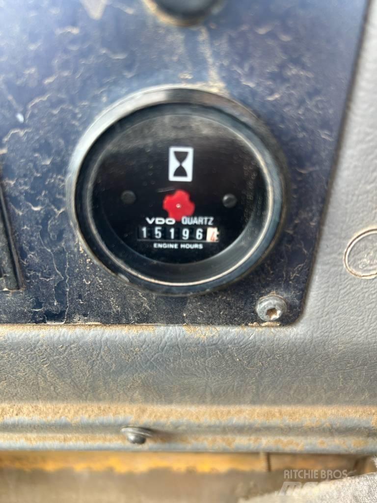 Volvo L 70 C Kolové nakladače