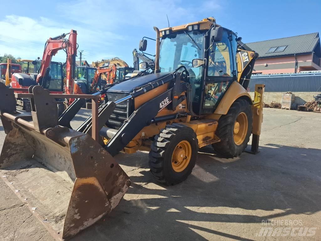 CAT 432E Rýpadlo-nakladače