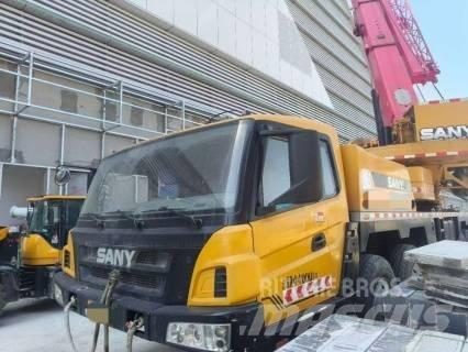 Sany STC550T6 Univerzální terénní jeřáby
