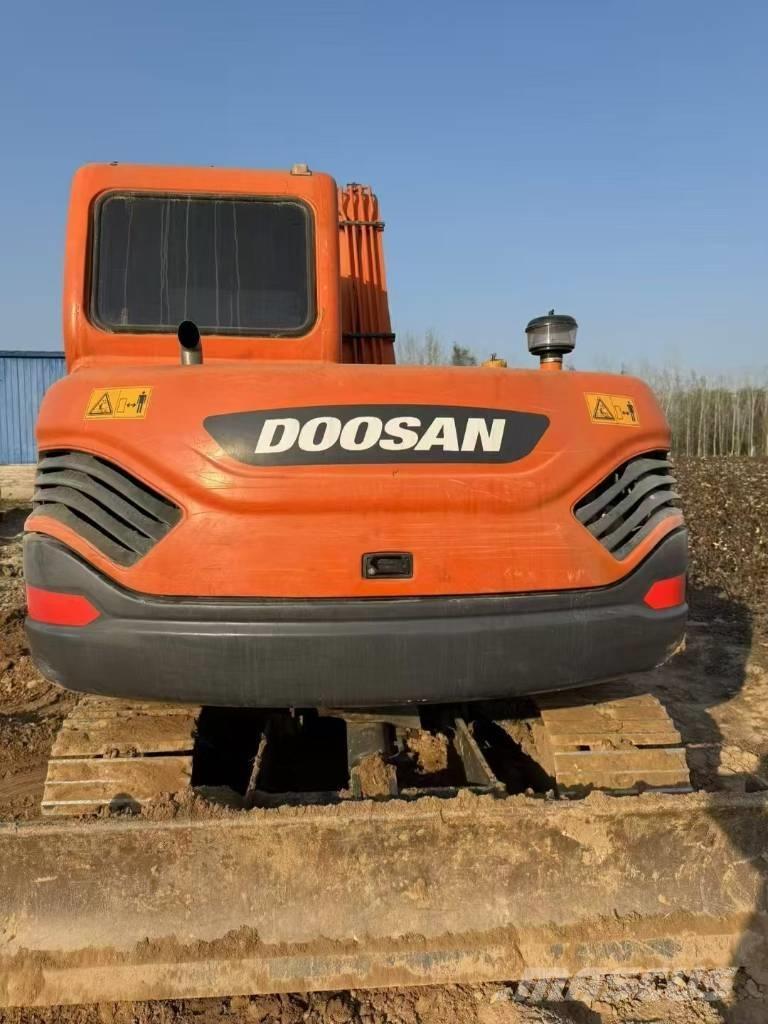 Doosan DX 75-9 C Pásová rýpadla