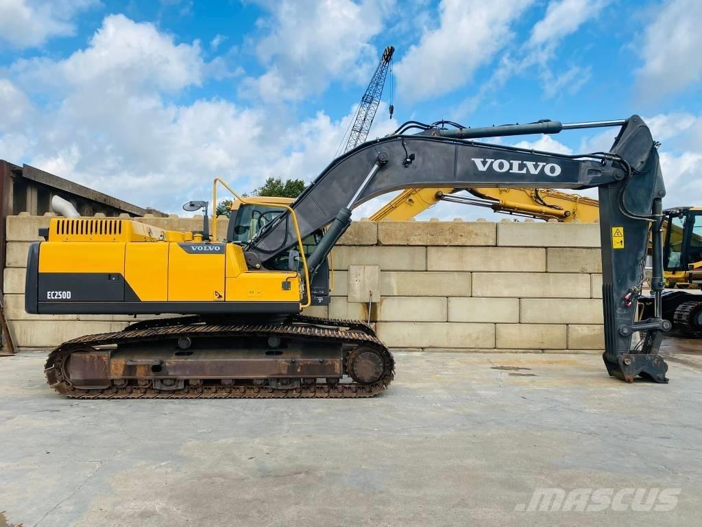 Volvo EC 250 D N L Pásová rýpadla