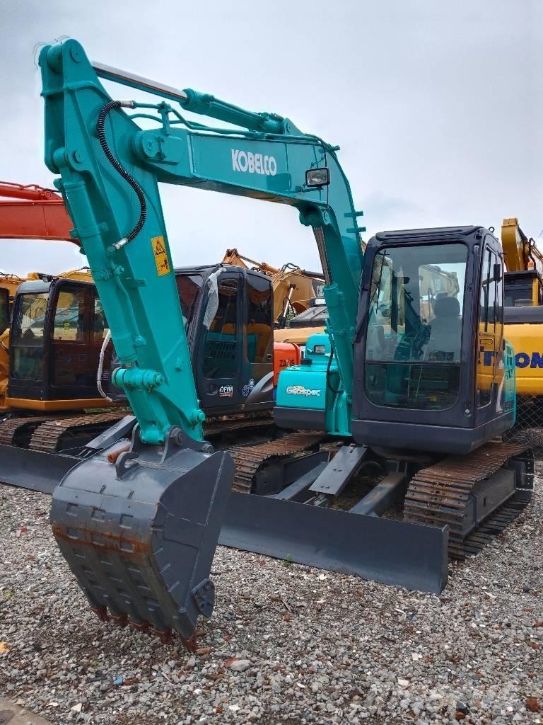 Kobelco SK 75 Pásová rýpadla